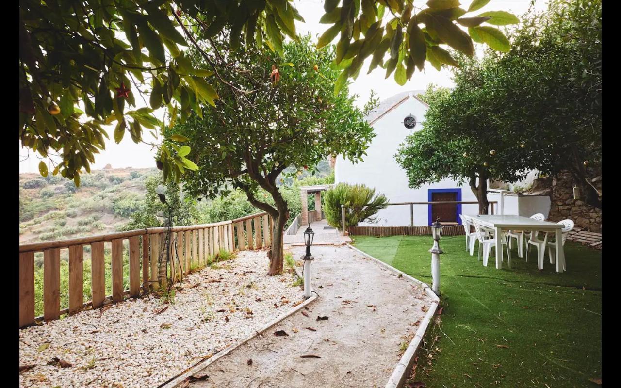 Casa Rural Entre Ojen Y Marbella 外观 照片